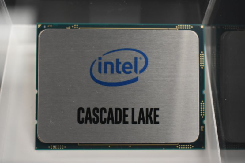 Intel 英特尔 Cascade Lake